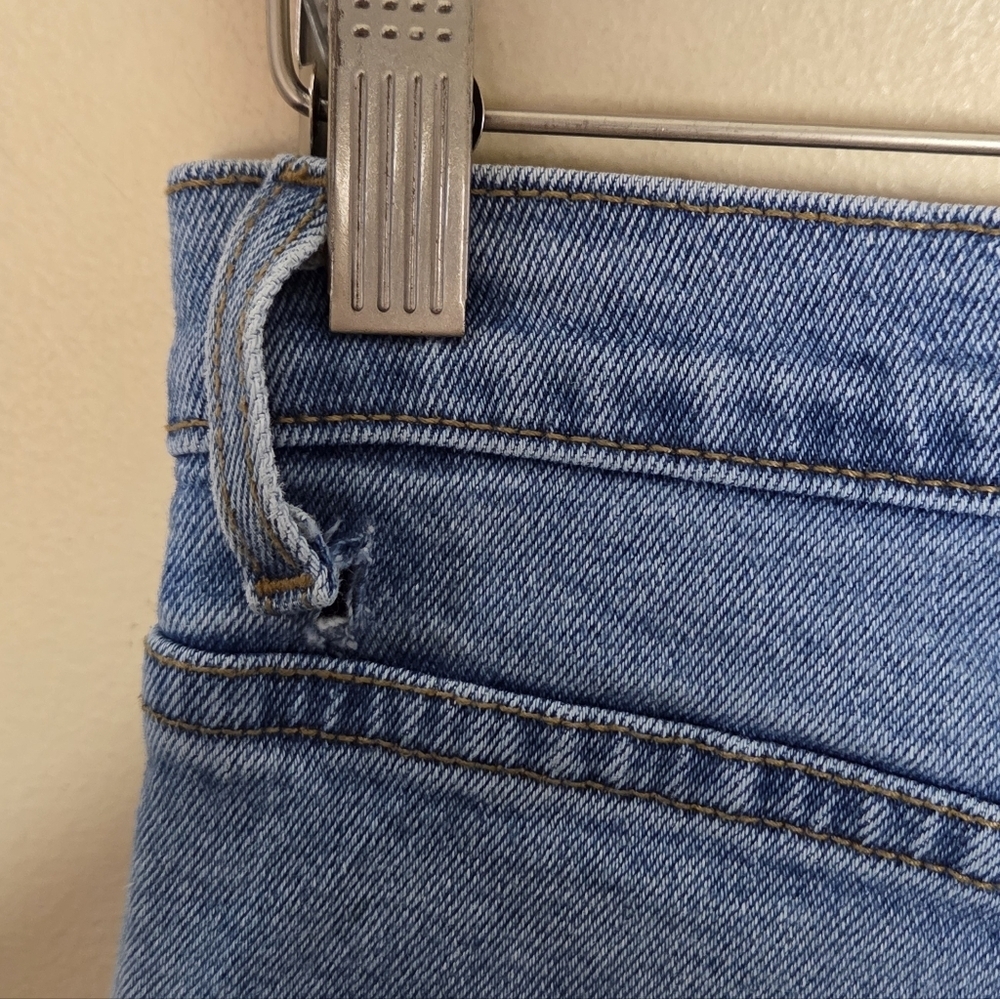 Vibrant M.I.U | Destroyed Ripped Baggy High Rise Straight Leg Jeans Size 27 - Picture 6 of 7